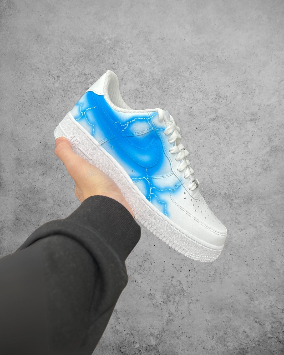 CUSTOM AF1 BLUE LIGHTNING.