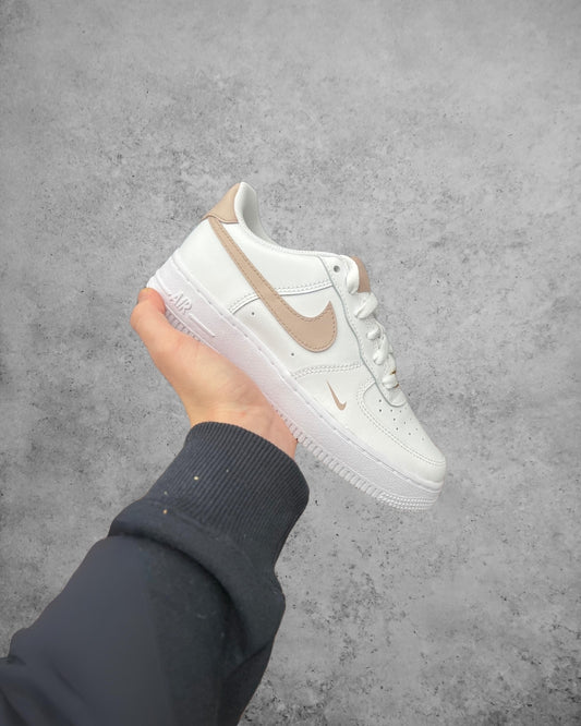CUSTOM AF1 BEIGE SWOOSH.