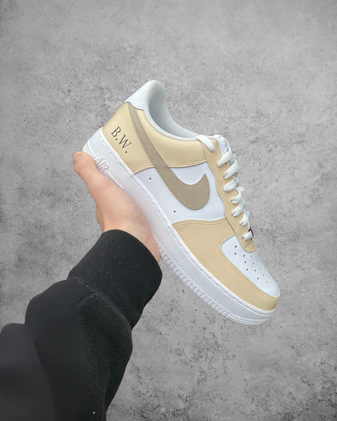 CUSTOM AF1 BEIGE COLORWAY.