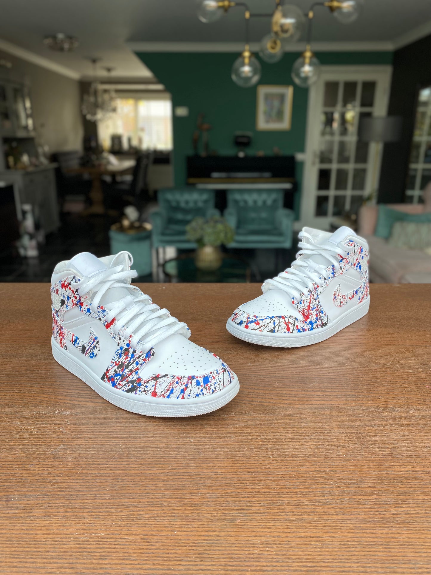 CUSTOM AJ1 PAINT SPLASH.