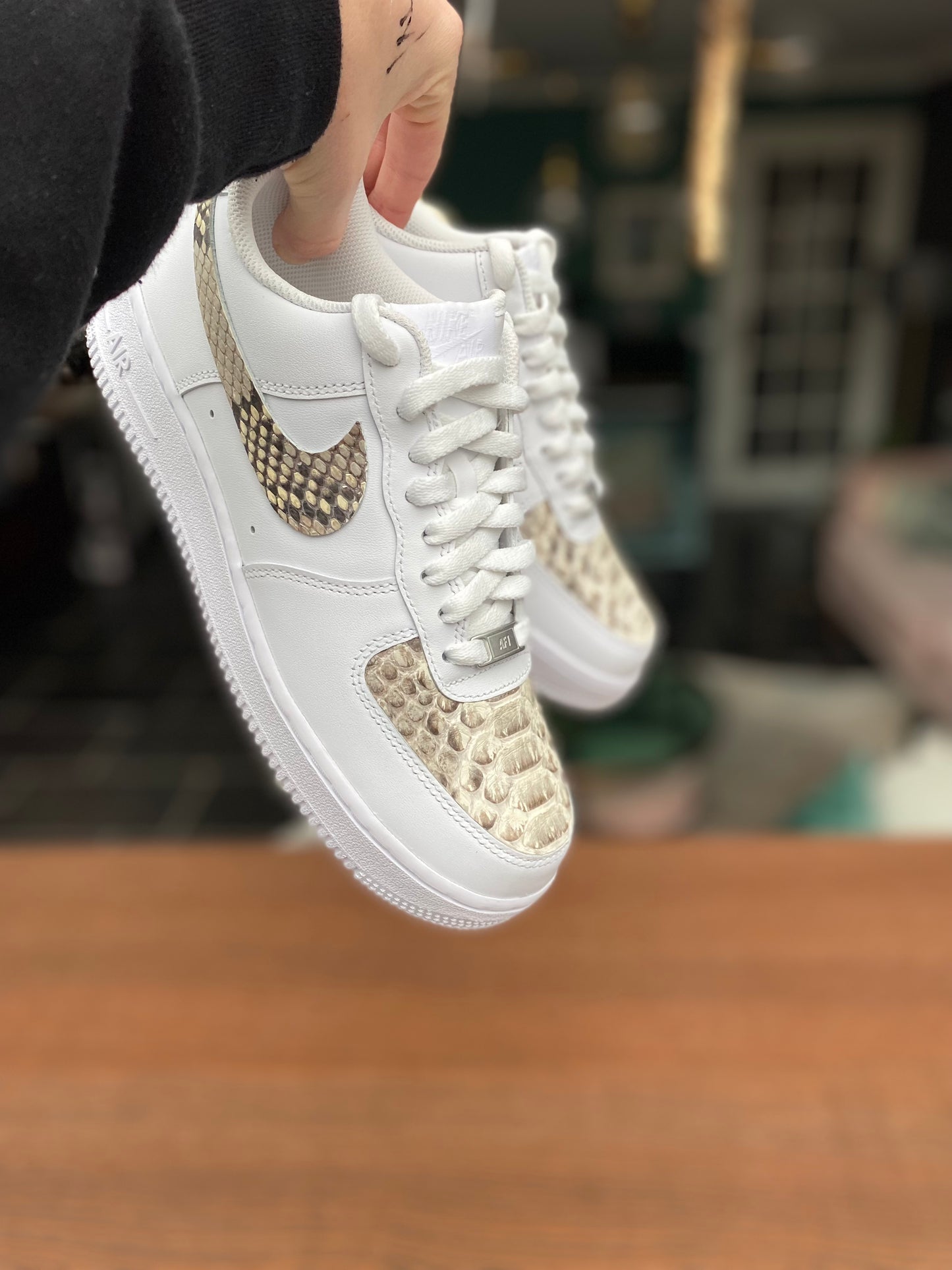 CUSTOM AF1 PYTHON.