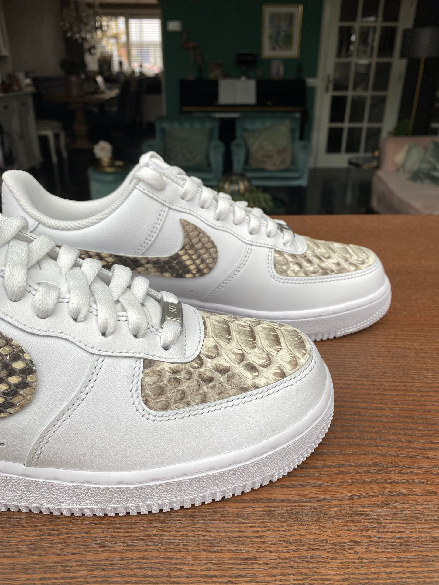 CUSTOM AF1 PYTHON.