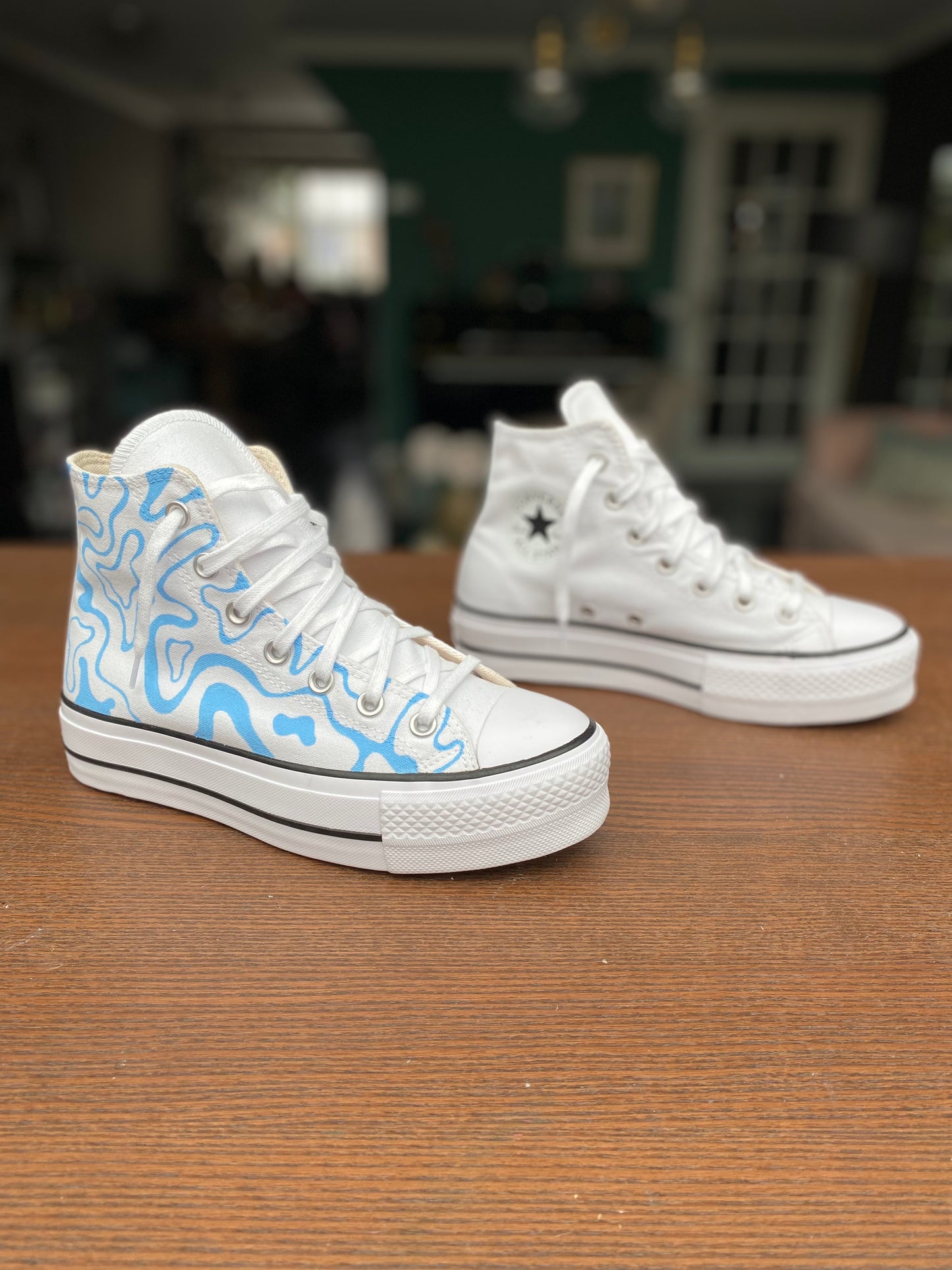 CUSTOM CONVERSE WAVEY BLUE.